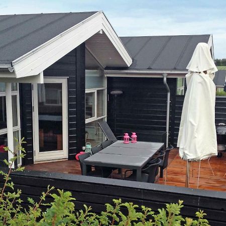 6 Person Holiday Home In Tranek R Fæbæk Bagian luar foto